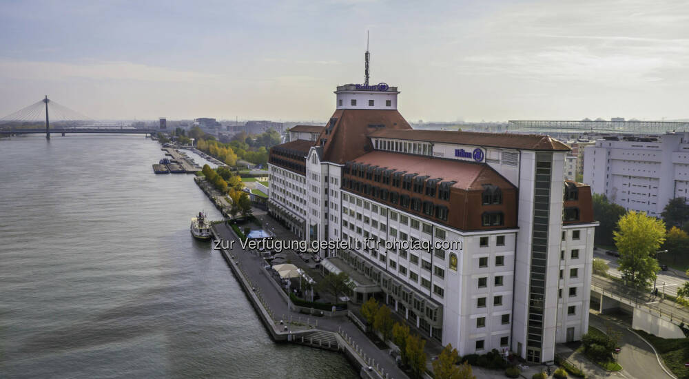 Hilton Vienna Danube Waterfront //