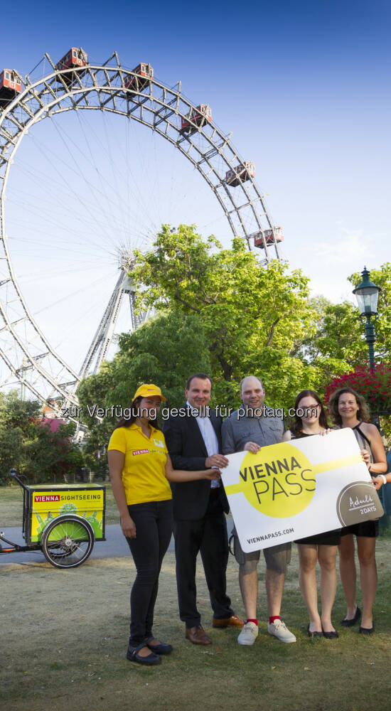 Alexandra Rohrhofer (Vienna Sightseeing Tours), Paul Blaguss (Vienna
