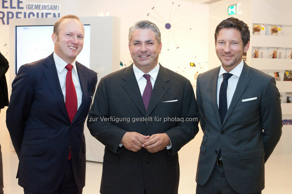 Heinz Bednar (Erste-Sparinvest) Vorstandsvorsitzender, Peter Bosek (Erste Bank Österreich Vorstand), Thomas Schaufler (Erste Asset Management Vorstand), © Michaela Mejta / finanzmarktfoto.at (30.09.2013) 