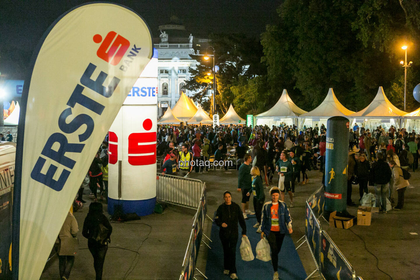 Erste Bank Vienna night run 2013, Rathausplatz