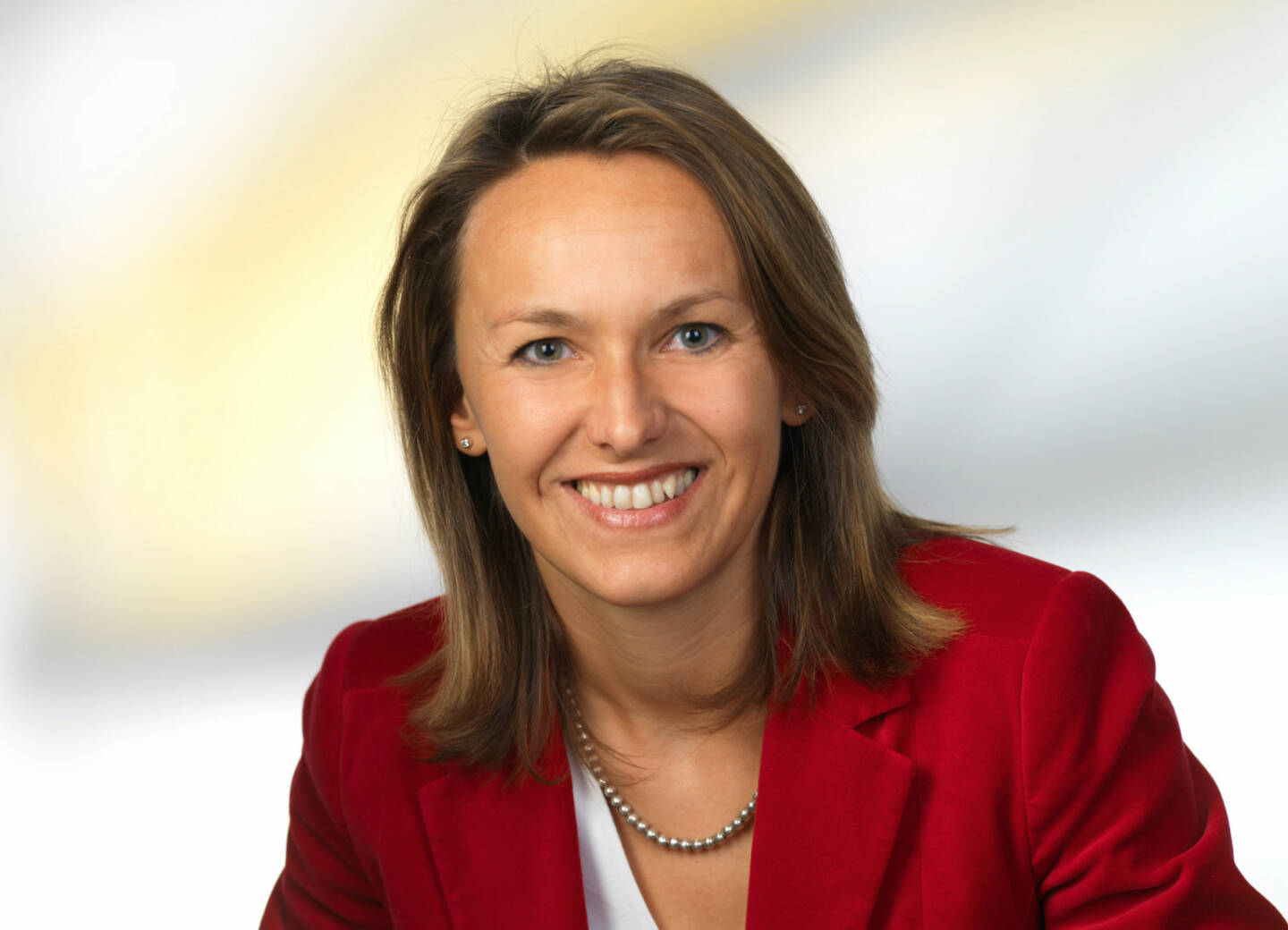 Xing hat eine neue Country Managerin für Österreich: Carmen Windhaber. Die 42-jährige Steirerin wird ab sofort die Weiterentwicklung des beruflichen Netzwerks in Österreich und das Wachstum des regionalen Ambassador-Teams vorantreiben (c) Xing