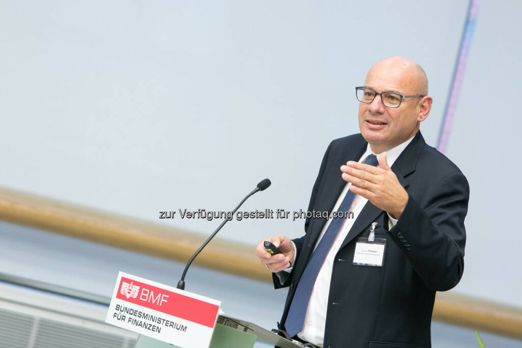 Manuel R. Theisen, Fakultät für Betriebswirtschaft, LMU München, © Martina Draper für das Aktienforum (30.10.2013) 