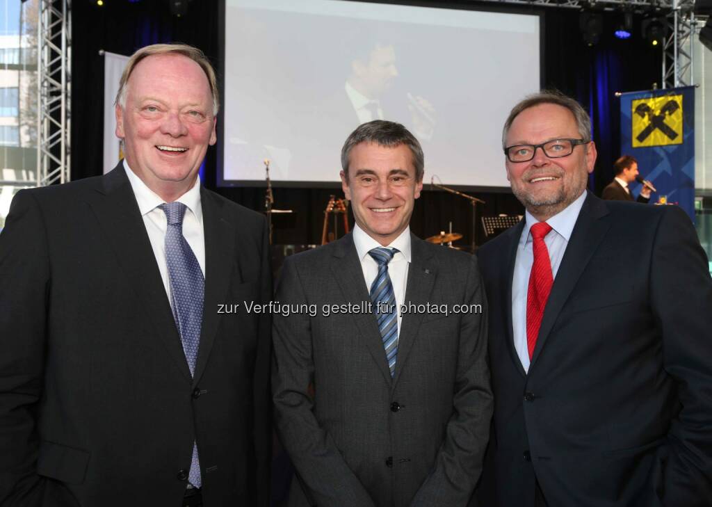 Gerhard Falch (Amag), Heinrich Schaller (RLB OÖ), Josef Stockinger (OÖ Versicherung) - (Bild: RLB OÖ/Strobl) (01.11.2013) 