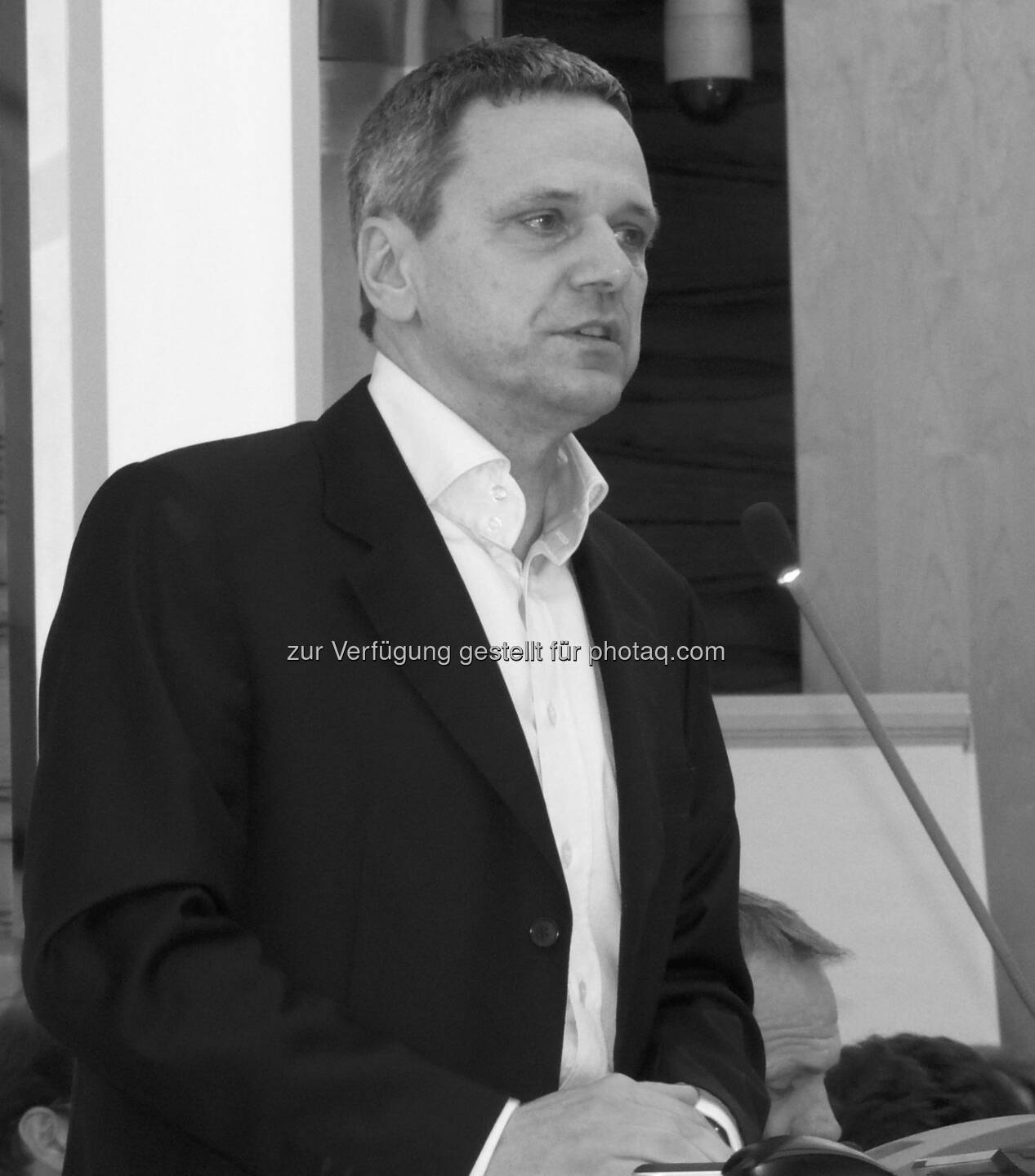 Werner Mitteregger, CFO GATX, teilte das Handling der Zugunglücks-Krise mit den WdF- und YLF-Mitgliedern