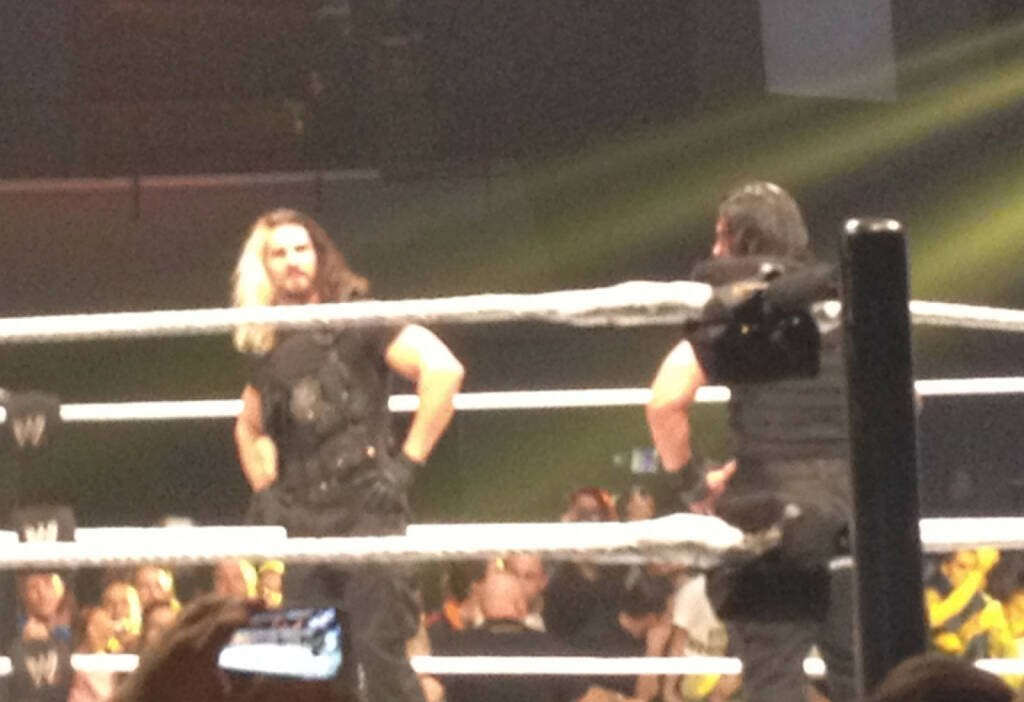 Seth Rollins, Roman Reigns (17.11.2013) 