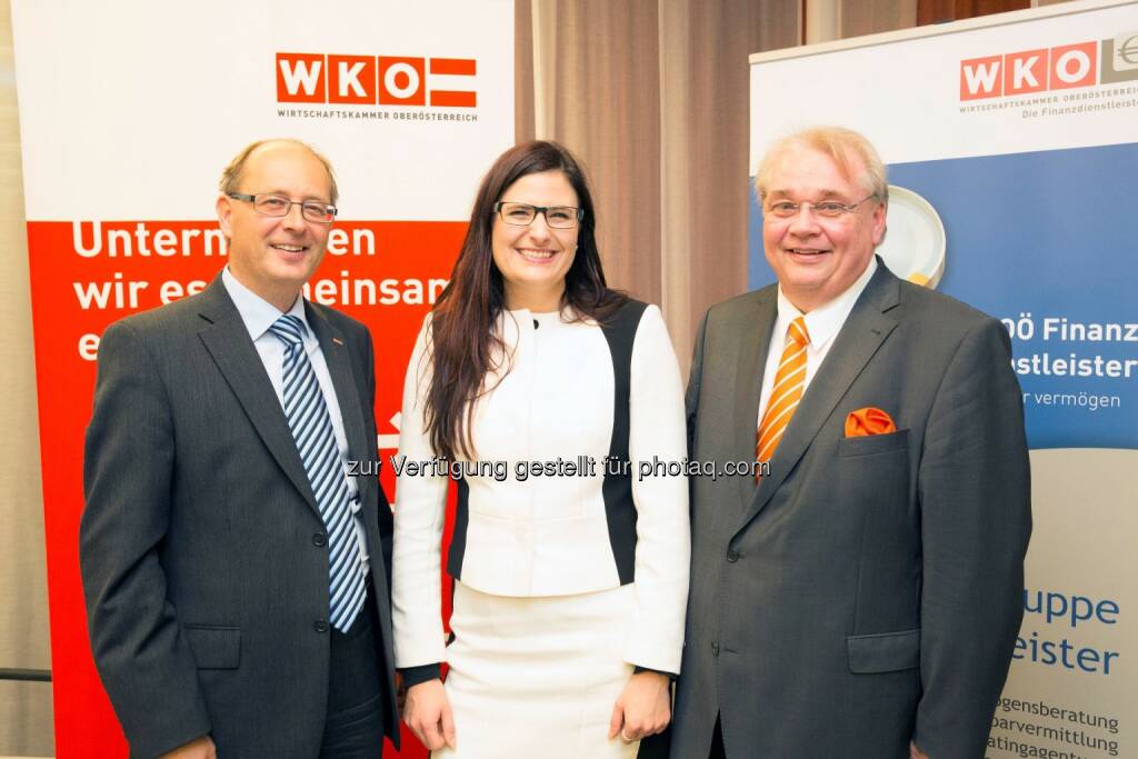 Thomas Wolfmayr (Geschäftsführer Fachgruppe der OÖ Finanzdienstleister), Bernadette Kamleitner (Wirtschaftsuniversität Wien) und Herbert Samhaber (Fachgruppen-Obmann) auf der Jahrestagung der OÖ Finanzdienstleister (Bild: WKOÖ Finanzdienstleister) (18.11.2013) 