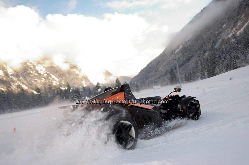 KTM X-BOW Wintercup, © <a href=