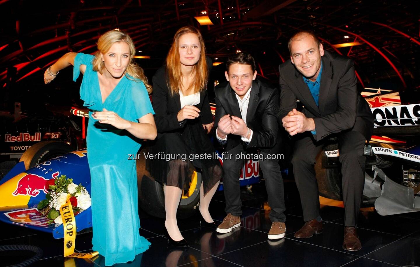 Anni Friesinger-Postma, Vanessa Bittner, Manuel Annewanter und Michael Walchhofer.
(Foto: GEPA pictures/ Mathias Mandl)