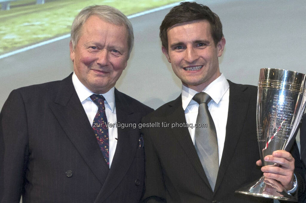 Porsche Night  of the Champions: Siegerehrung Porsche Cup 2013, Wolfgang Porsche, Martin Ragginger, 
(c) Porsche AG (16.12.2013) 