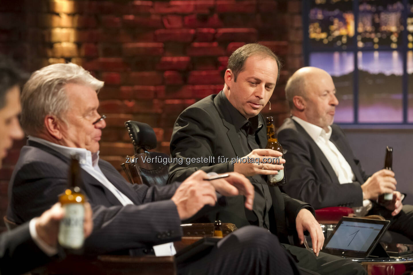 Michael Altrichter, Hans-Peter Haselsteiner, Daniel Mattes, Hansi Hansmann mit Nixe Bier 
 © Gerry Frank Photography 2013