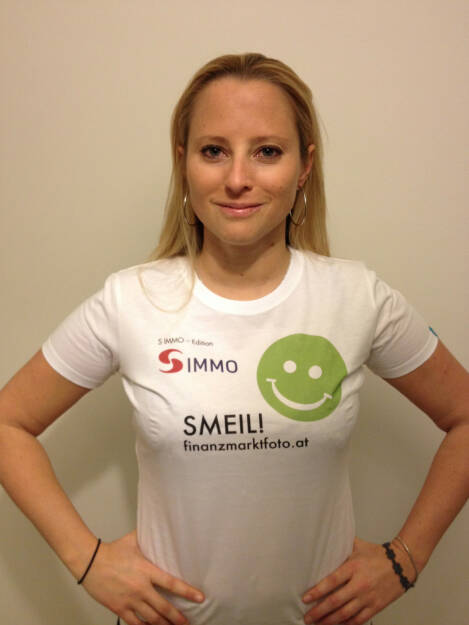 Crowdinvesting Smeil!, Karin Timmel, Conda (Shirt in der S Immo-Kollektion) (15.01.2014) 