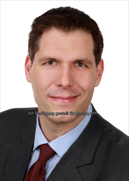 Philipp Lehner wurde Direktor das Münchener Team der ACMBernstein GmbH, einer Vertriebs- und Client-Service Niederlassung von AllianceBernstein Limited. Lehner ist für die Geschäftsentwicklung und das Client Relationship Management mit institutionellen Anlegern in Deutschland und Österreich verantwortlich.  In seiner Tätigkeit wird er eng mit den Portfolio Management Teams der globalen Fixed Income, Equity, Multi-Asset und Alternativen Investment Plattformen zusammenarbeiten. Philipp Lehner berichtet an Martin vom Hagen, Geschäftsführer von ACMBernstein GmbH in Deutschland (c) Aussendung (21.01.2014) 