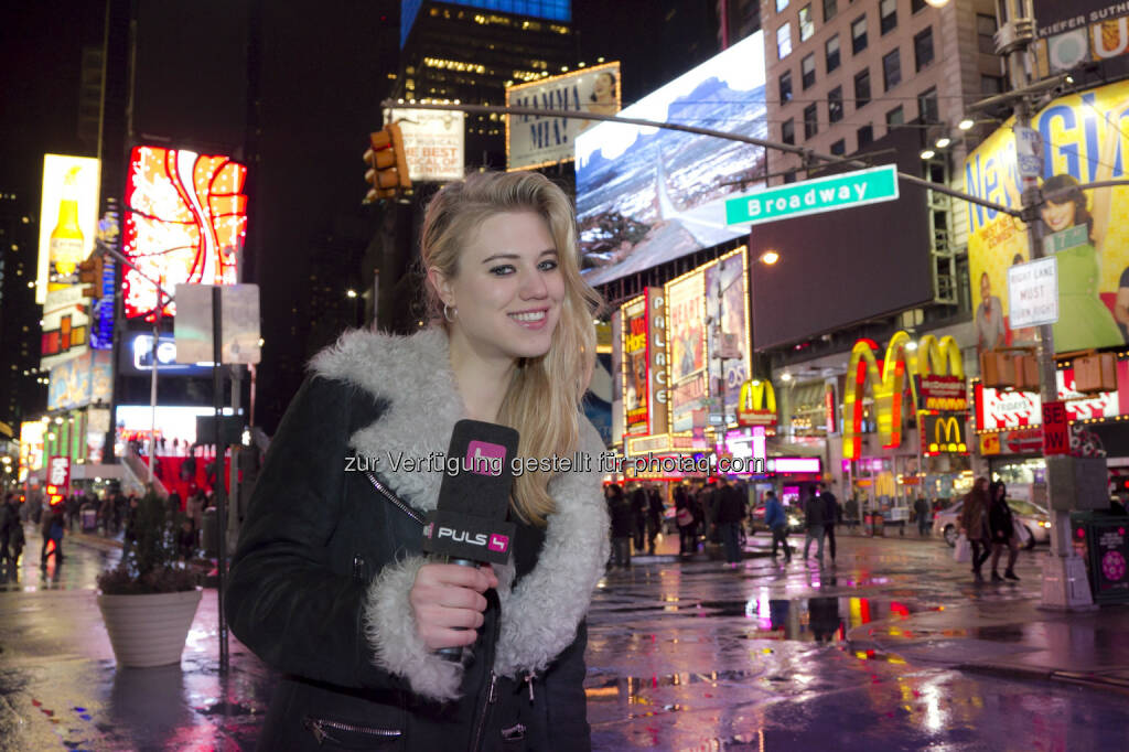 Larissa Marolt - Verrückt oder genial – wie Larissa Marolt wirklich tickt, sehen die ZuschauerInnen bei den besten Szenen und Highlights seit Larissas TV-Start im Jahr 2009 – exklusiv auf Puls 4. (c) Puls 4/Gerry Frank (24.01.2014) 