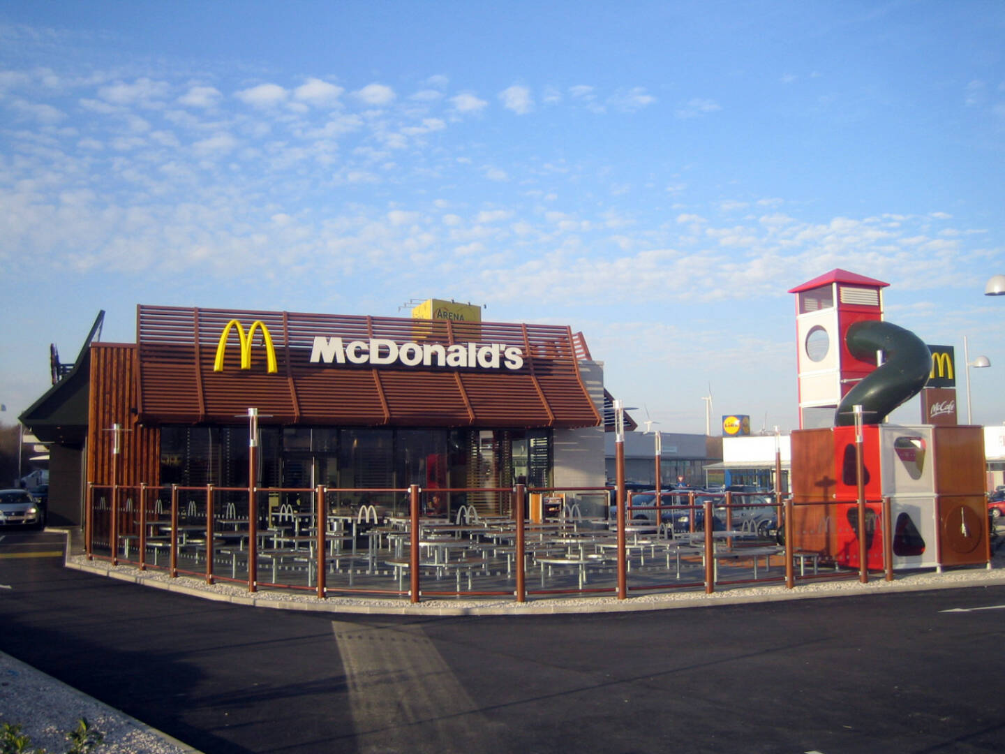 McDonald's Filiale, Aussenansicht