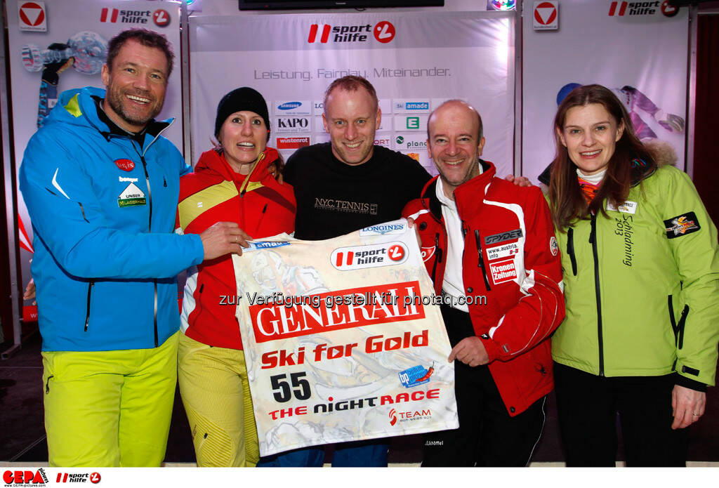 Sporthilfe Charity Race. Bild zeigt Armin Assinger, Brigitte Obermoser, Stefan Koubek und Andy Lee Lang.
Foto: GEPA pictures/ Harald Steiner, © GEPA/Sporthilfe (27.01.2014) 