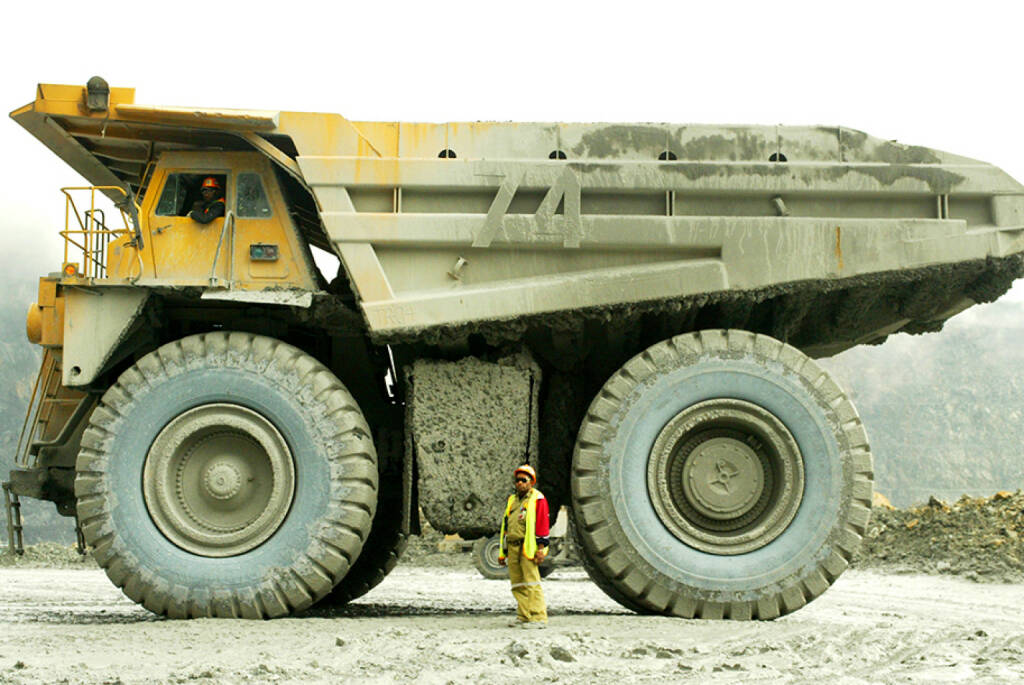 Pargera Gold Mine, Papua Neu Guinea, Lkw (C) Getty Images, © Barrick Gold Corporation (homepage) (03.02.2014) 