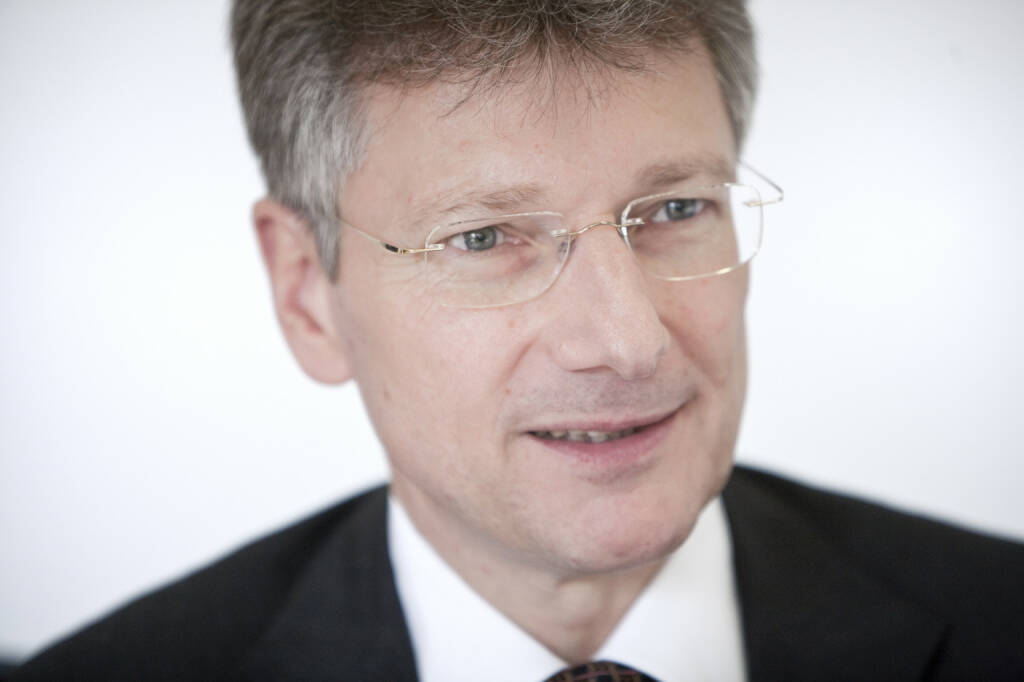 Elmar Degenhart, Vorsitzender des Vorstands der Continental AG. Verantwortlich fuer Unternehmenskommunikation, Qualitaet und Umwelt Konzern, Continental Business System, Zentralfunktionen Automotive, © Continental AG (Homepage) (03.02.2014) 