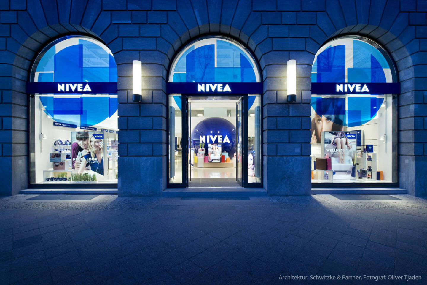 NIVEA Haus Berlin, Beiersdorf