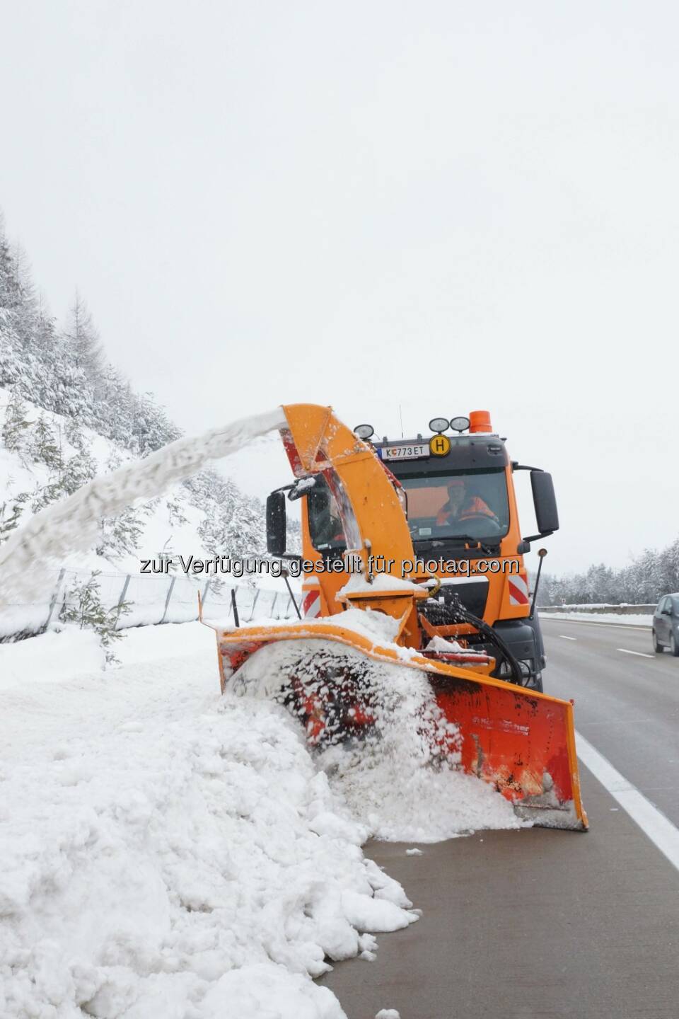 Asfinag Assistenzeinsatz in Kärnten. Sechs Autobahnmeistereien aus ganz Österreich unterstützen Kärnten im Kampf gegen Schneemassen (C) Asfinag