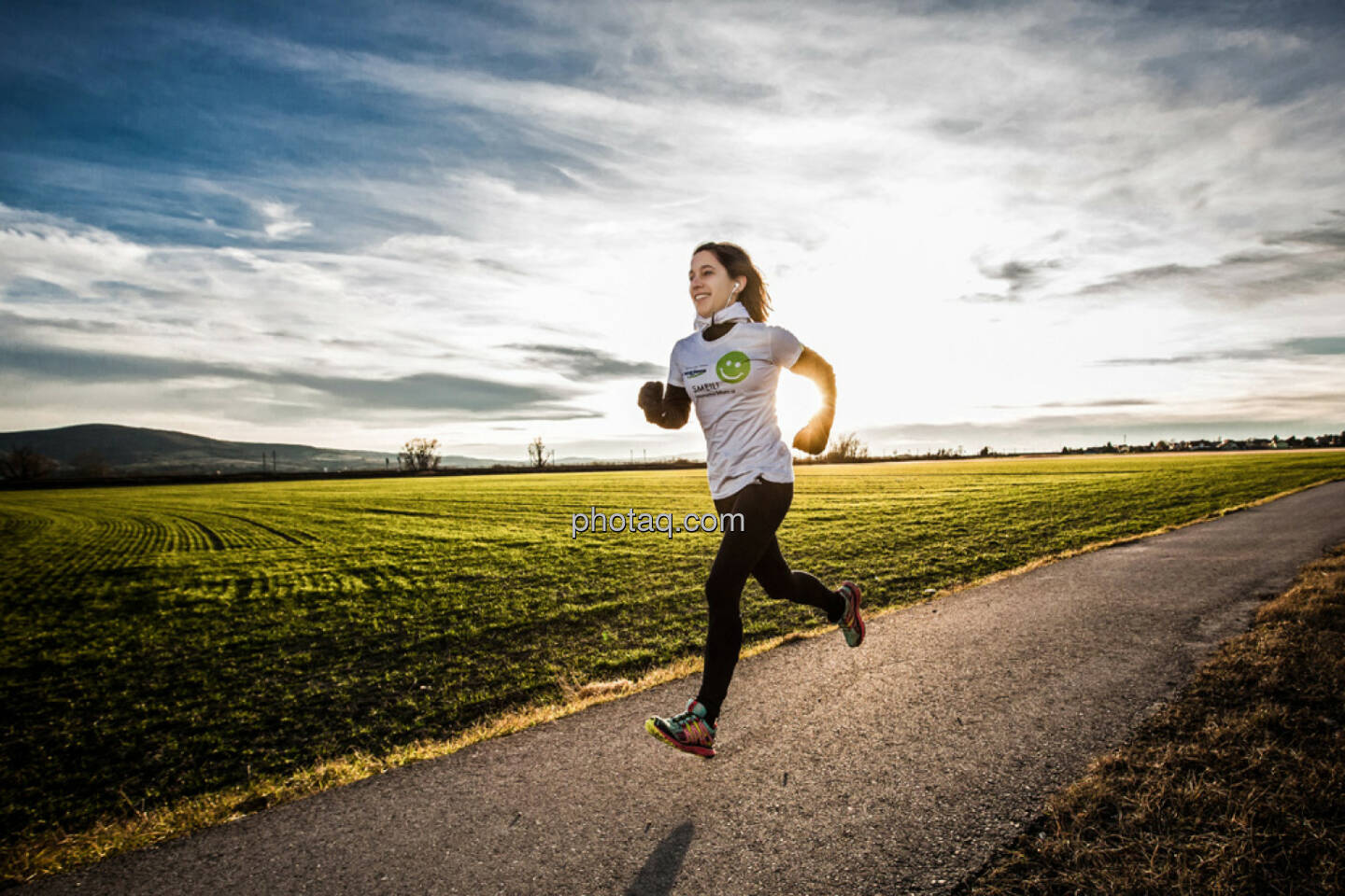 Anita Auttrit, runplugged, Smeil-Shirt in der bet-at-home edition