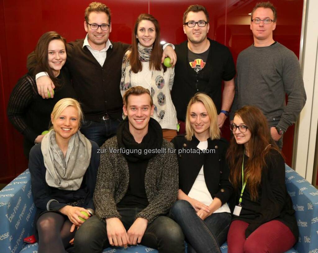 Ines Sieder, Katharina Lehner, Thomas Limbüchler, Lisa Vockenhuber, Victoria Mareen Kreutzer Glitzer, Benjamin Ruschin, Monika Thomasberger, Bernd Georgsdorf, Markus Fennes (Bild: Katharina Schiffl) (10.02.2014) 