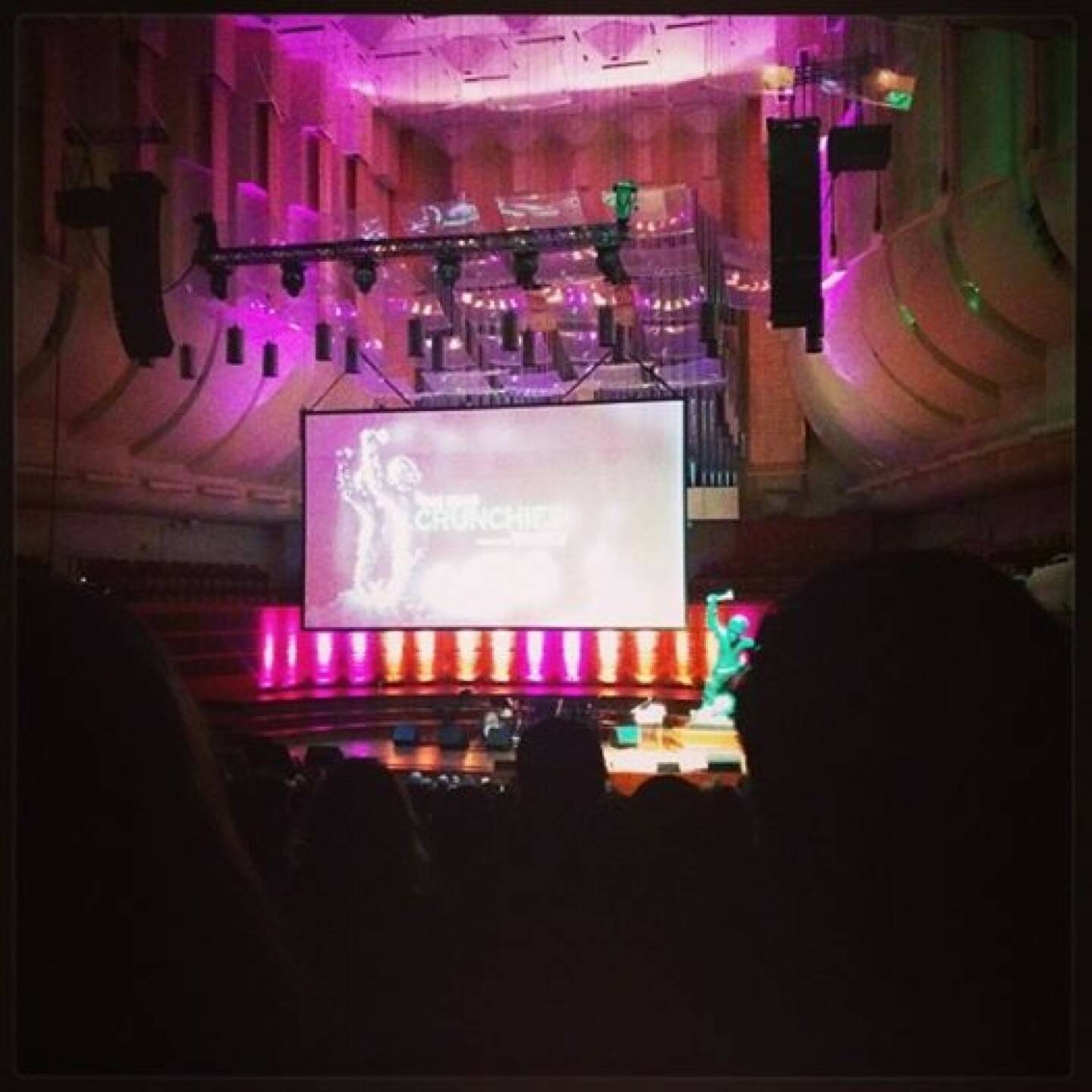 At the Crunchies - zu den Siegern http://www.christian-drastil.com/2014/02/11/bitcoin_whatsapp_upworthy_und_der_big_winner_kickstarter_siegen_bei_den_crunchies_von_techcrunch