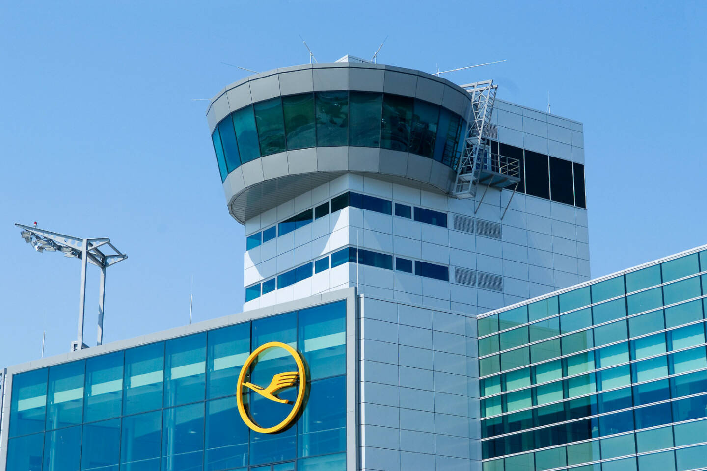 Lufthansa Terminal im C/D Riegel auf dem Frankfurter Flughafen Foto: Ingrid Friedl 