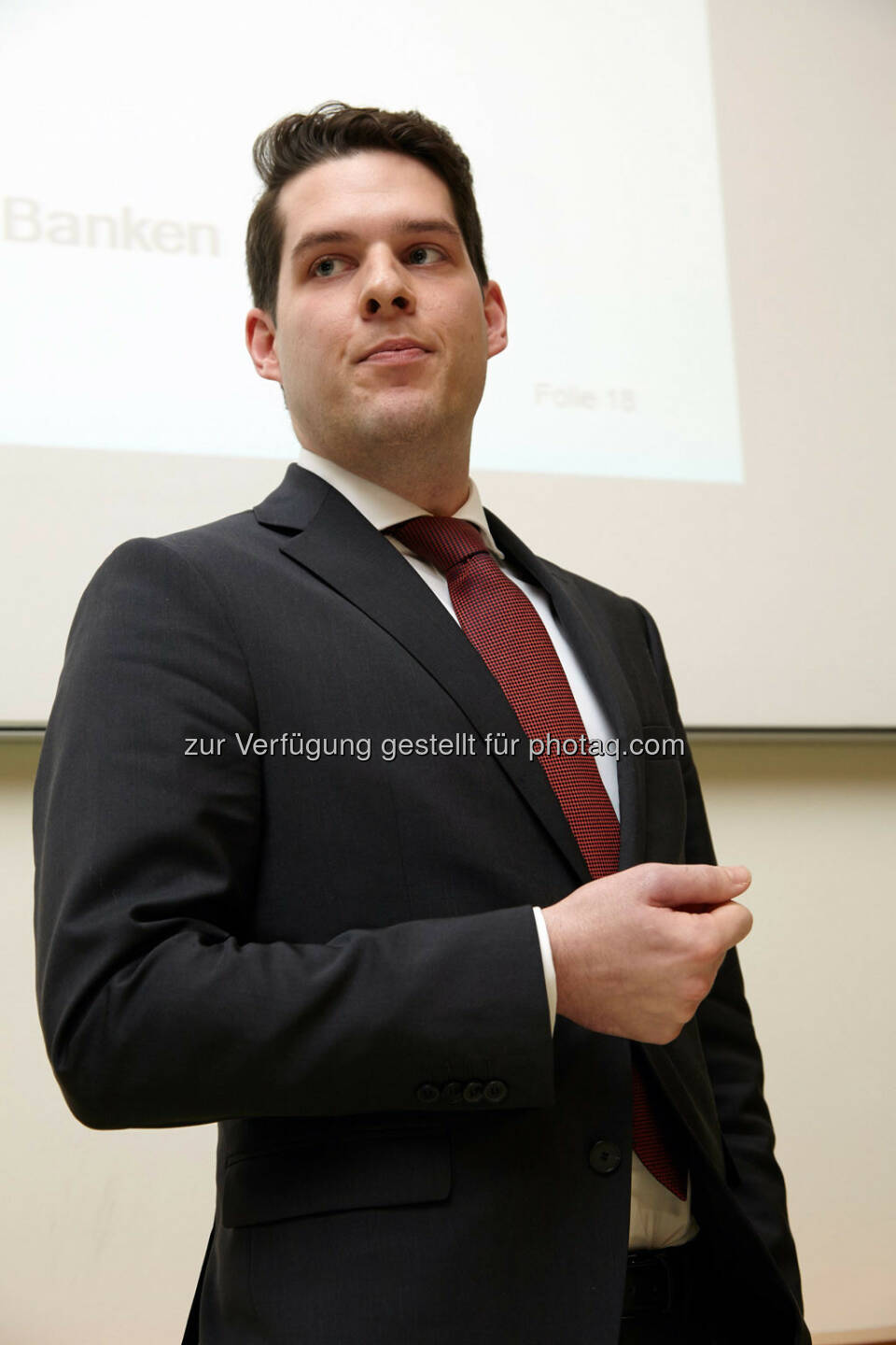 
 Thomas Gaber - Anerkennungspreis für die Dissertation
„Die Qualität der Finanzberichterstattung bei Banken“  im Wert von 1.000 Euro
