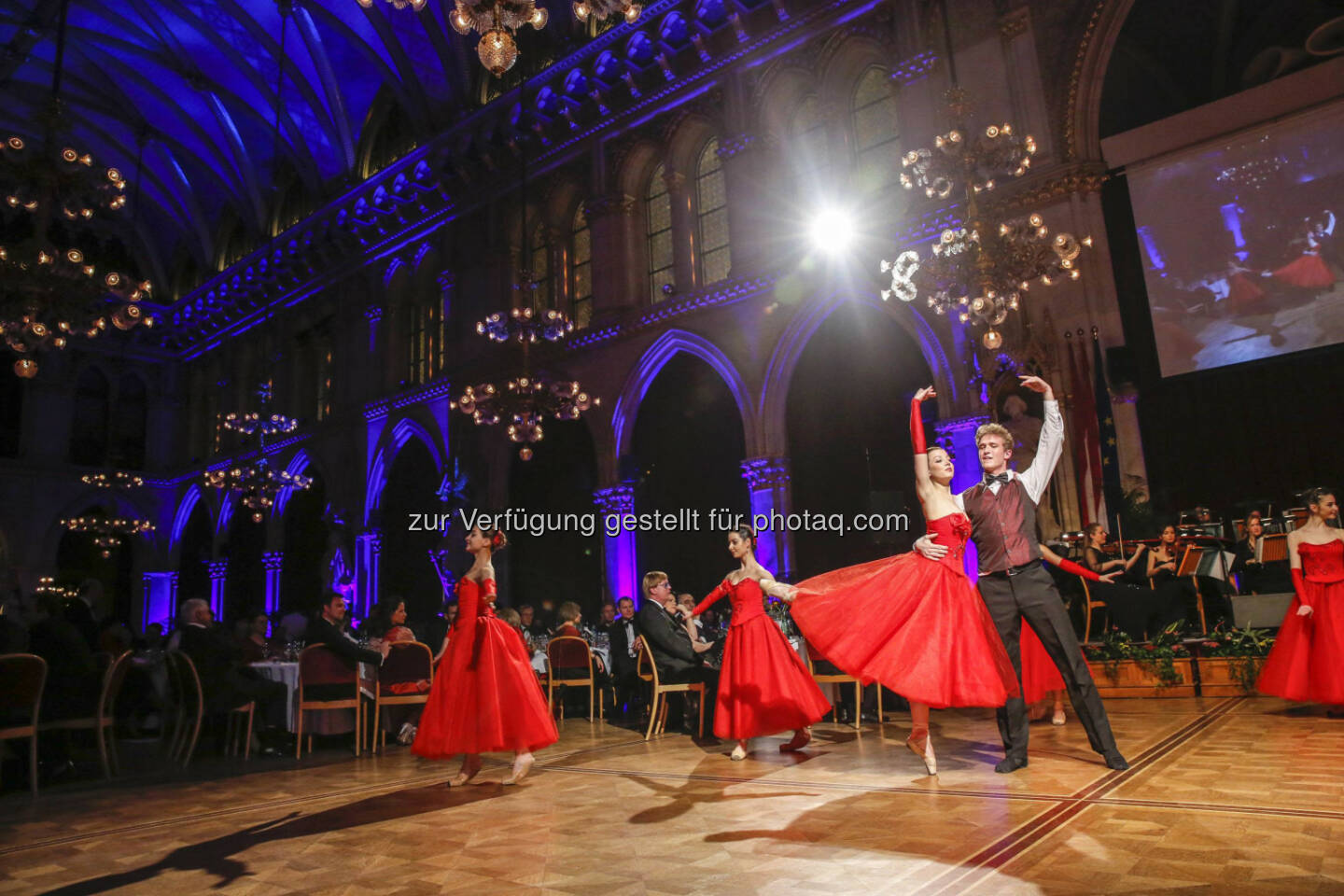 Nacht der Wiener Wirtschaft, Rathaus Wien, Festsaal, Tänzer