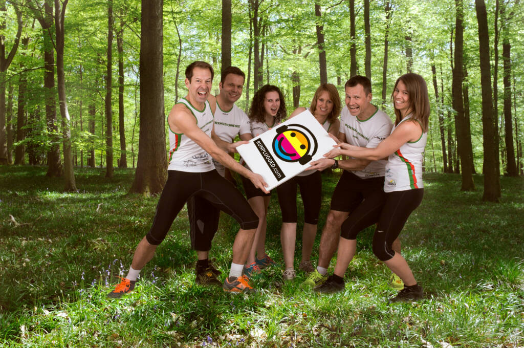 Runplugged heuer als Sponsor beim 3. Wienerwaldlauf, http://www.wienerwaldlauf.at. Im Bild Thomas Baucek, Manfred Zanyath, Katharina Strebinger, Catrina Kranzl, Andreas Schweighofer und Beate Baucek, der Vorstand des Veranstalters LC Wienerwaldschnecken (beigestellt). Infoblatt Runplugged:  http://runplugged.com/static/fachheft18_rp.pdf  (04.03.2014) 