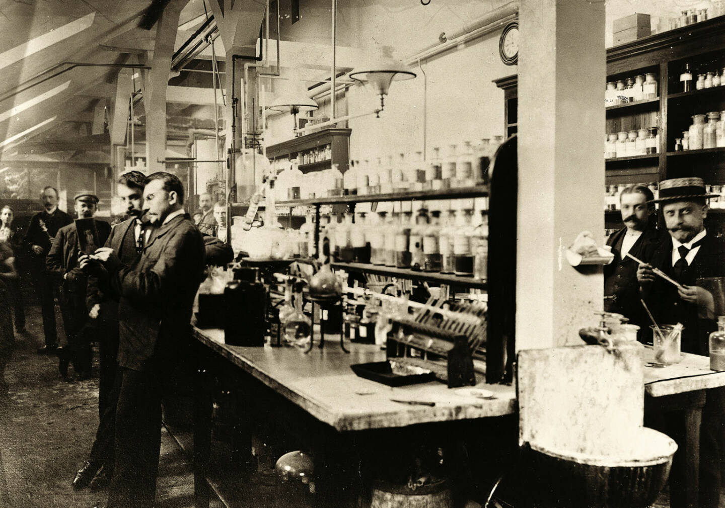Das wissenschaftliche Bayer-Hauptlaboratorium im Jahr 1891 in Wuppertal-Elberfeld