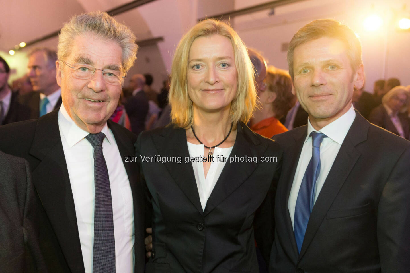 Bundespräsident Heinz Fischer, Generaldirektorin Johanna Rachinger und Kulturminister Josef Ostermayer eröffnen die Ausstellung An Meine Völker! Der Erste Weltkrieg 1914-1918 im Prunksaal der Österreichischen Nationalbibliothek.