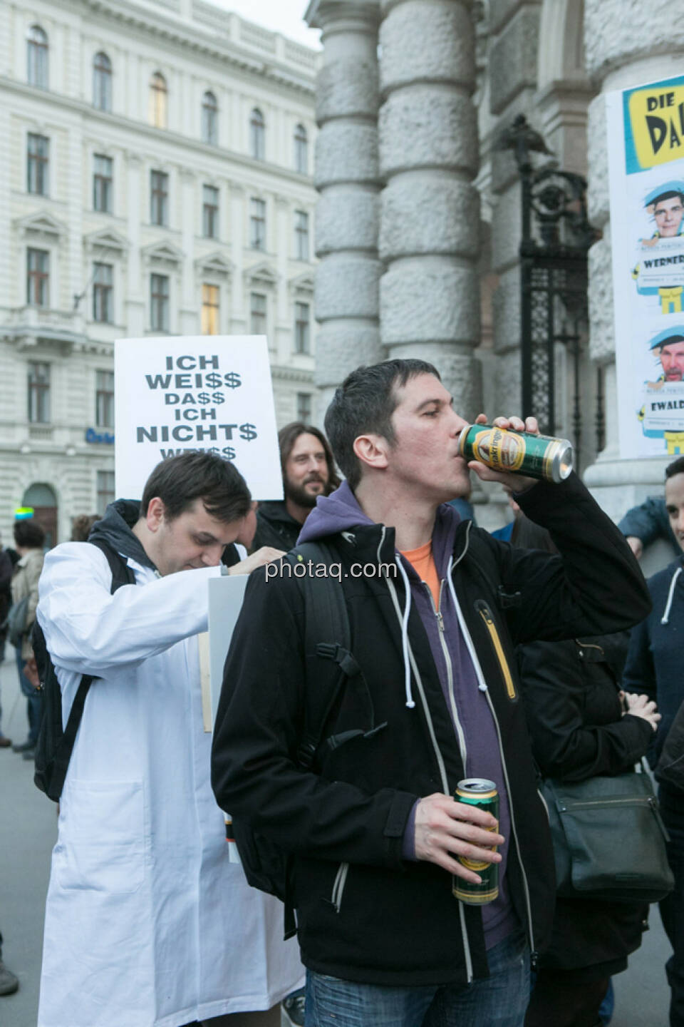 Ottakringer passt immer - Hypo Demonstration in Wien am 18.03.2014
