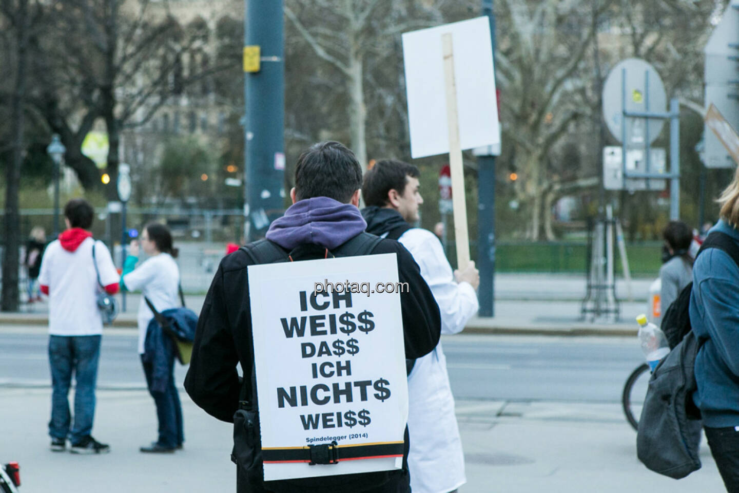 Hypo Demonstration in Wien am 18.03.2014