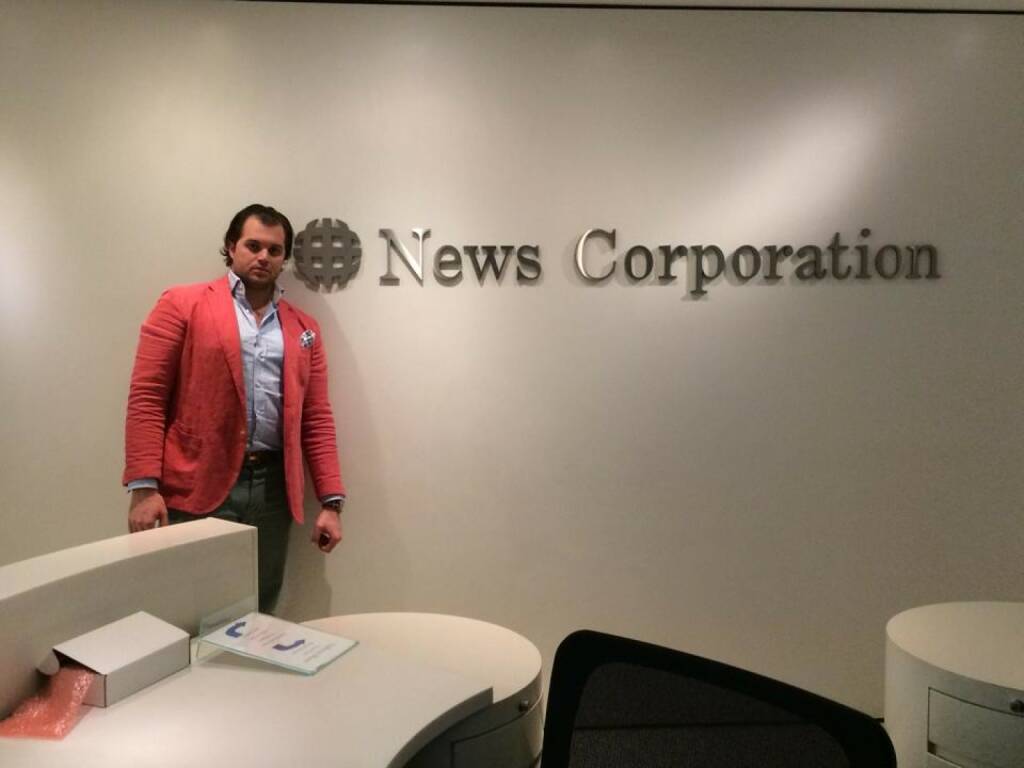 Tailored Apps-Mitgründer Lorenz Edtmayer bei der News Corporation in NYC. Thank you Rupert for having us (23.03.2014) 