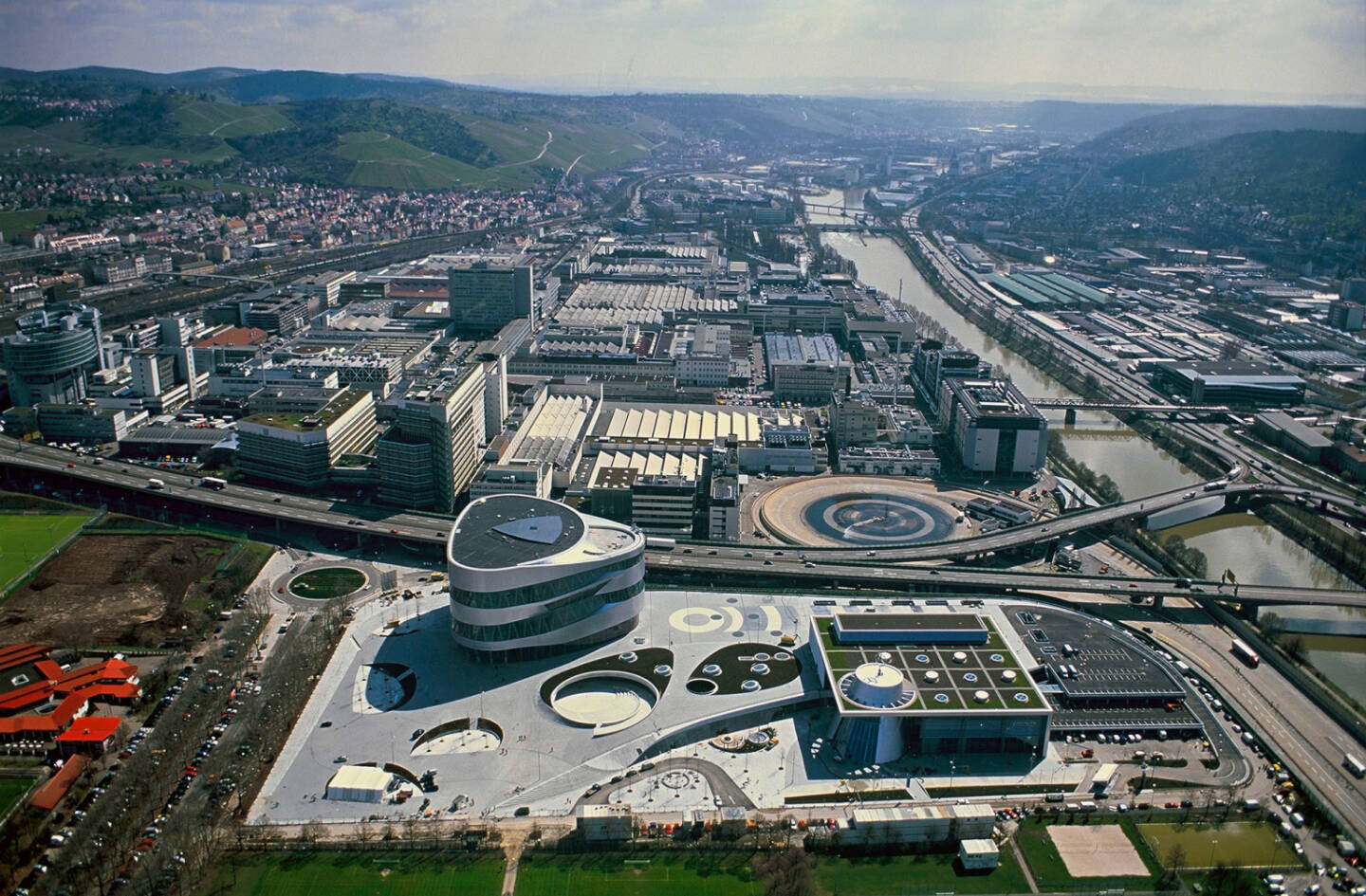 Mercedes-Benz Werk Untertürkheim, Daimler AG