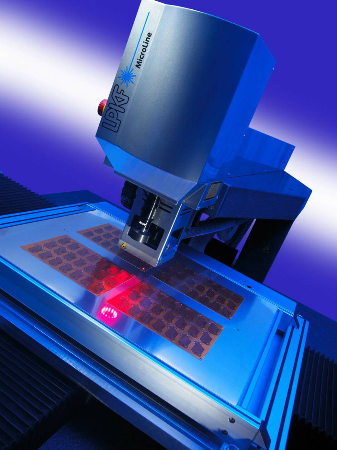 LPKF MicroLine Serie zur professionellen Laserbearbeitung von Schaltungsträgern und Leiterplatten
