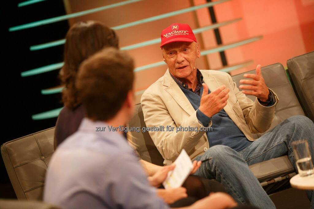 Niki Lauda bei der YPD-Challenge auf Servus TV (c) Servus TV (27.03.2014) 
