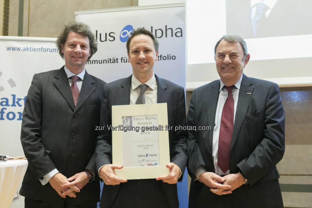 Leserwertung: Günther Schneider (Salus Alpha), Sieger Stefan Maxian (RCB), Richard Schenz (Kapitalmarktbeauftragter), © Martina Draper für Börse Express (15.12.2012) 