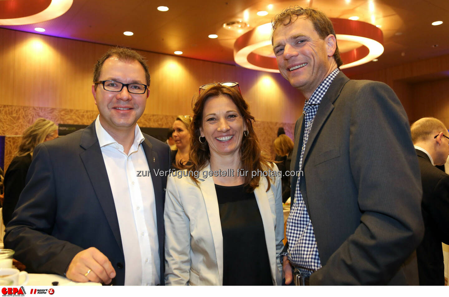 Wolfgang Mayer, Alexandra Huebel und Reinhard Poller. (Foto: GEPA pictures/ Christopher Kelemen)
