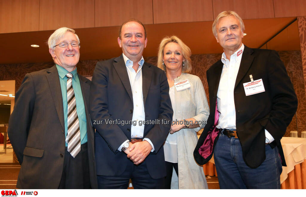 Manfred Dimmy, Herbert Prohaska, Marketing Director Maria Bauernfried und Geschaeftsfuehrer Wolfgang Hoetschl (Kelly). (Foto: GEPA pictures/ Christopher Kelemen)
 (10.04.2014) 