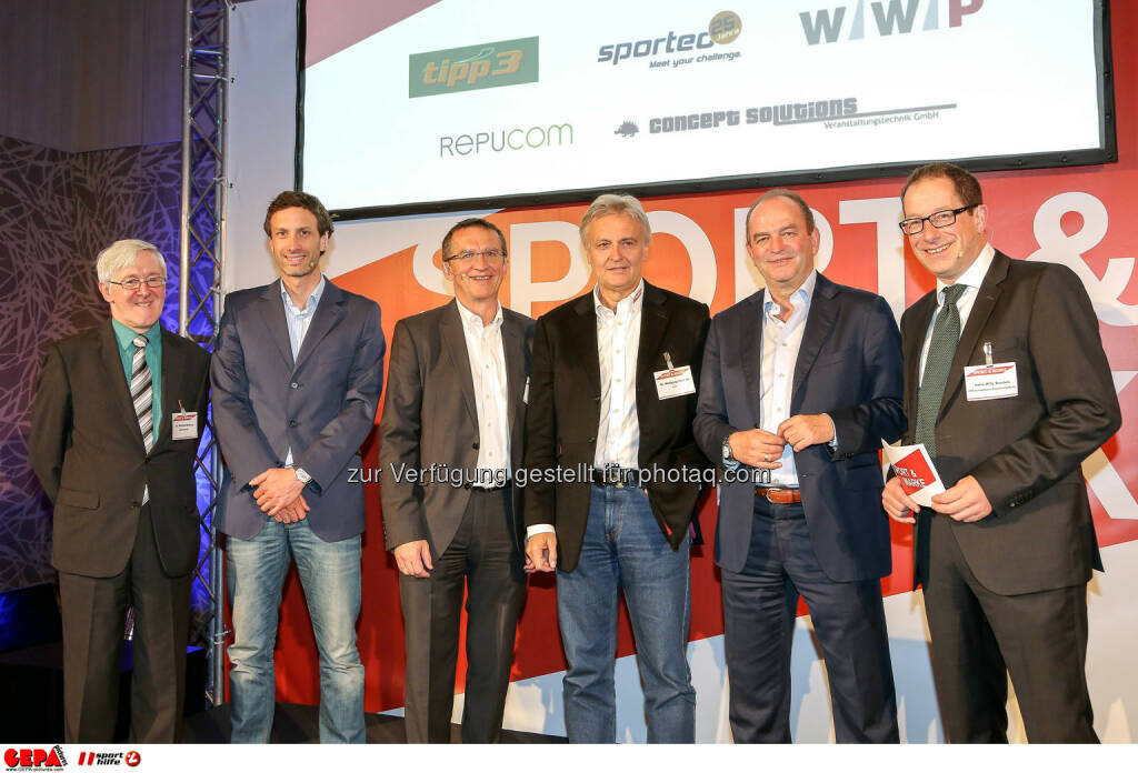 Manfred Dimmy, Dieter Heger, Andreas Stieber (Brauunion), Geschaeftsfuehrer Wolfgang Hoetschl (Kelly), Herbert Prohaska und Geschaeftsfuehrer Hans-Willy Brockes (ESB Europaeischen Sponsoring-Boerse). (Foto: GEPA pictures/ Christopher Kelemen)
 (10.04.2014) 