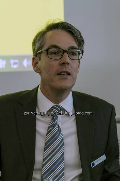 Heiko Geiger (Vontobel) während seines Vortrages (Bild: Messe Stuttgart) (11.04.2014) 