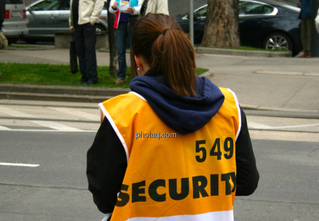 Security (12.04.2014) 