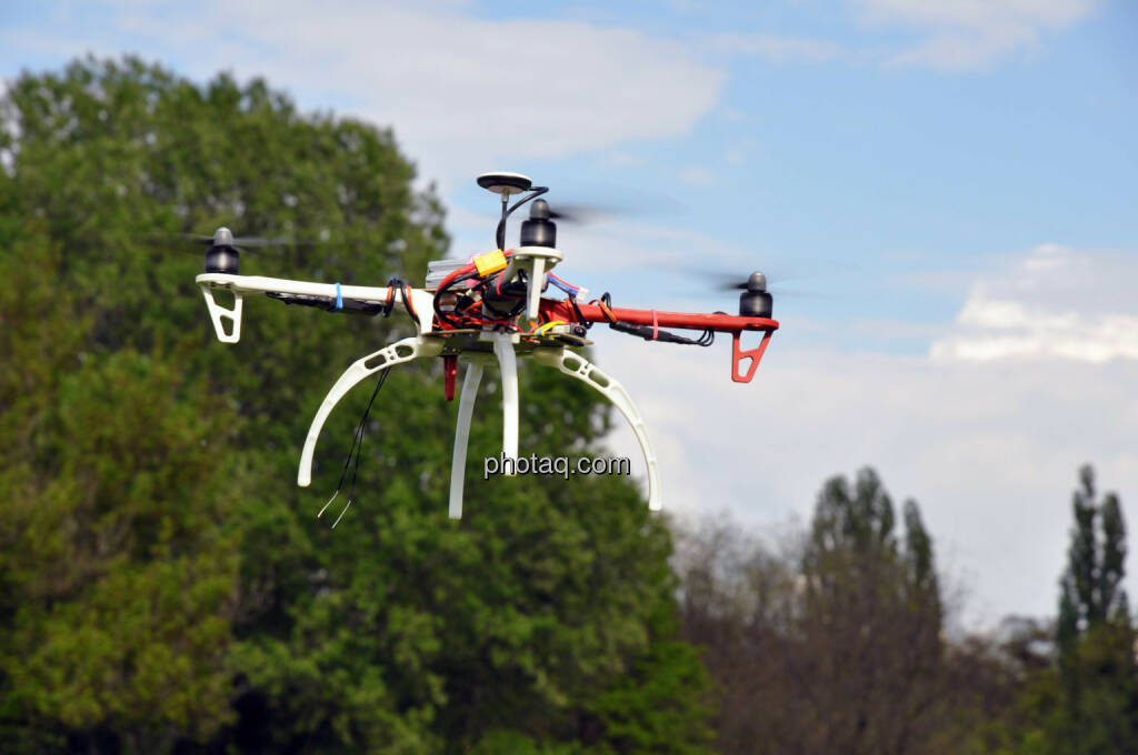 Drohne, DJI F450 QuadroCopter (20.04.2014) 