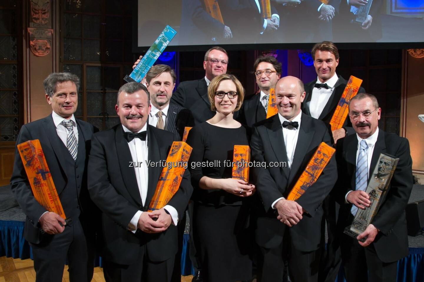 epmedia Werbeagentur GmbH: Immobilienpreis Cäsar(R) 2013 - The Award goes to Herbert Putz, Ernst Kovacs, Bruno Ettenauer, Martin Sabelko, Daniela Gassner, Anton Holzapfel, Franz Pöltl, Oliver Attensam, Georg Slawik (c) Aussendung