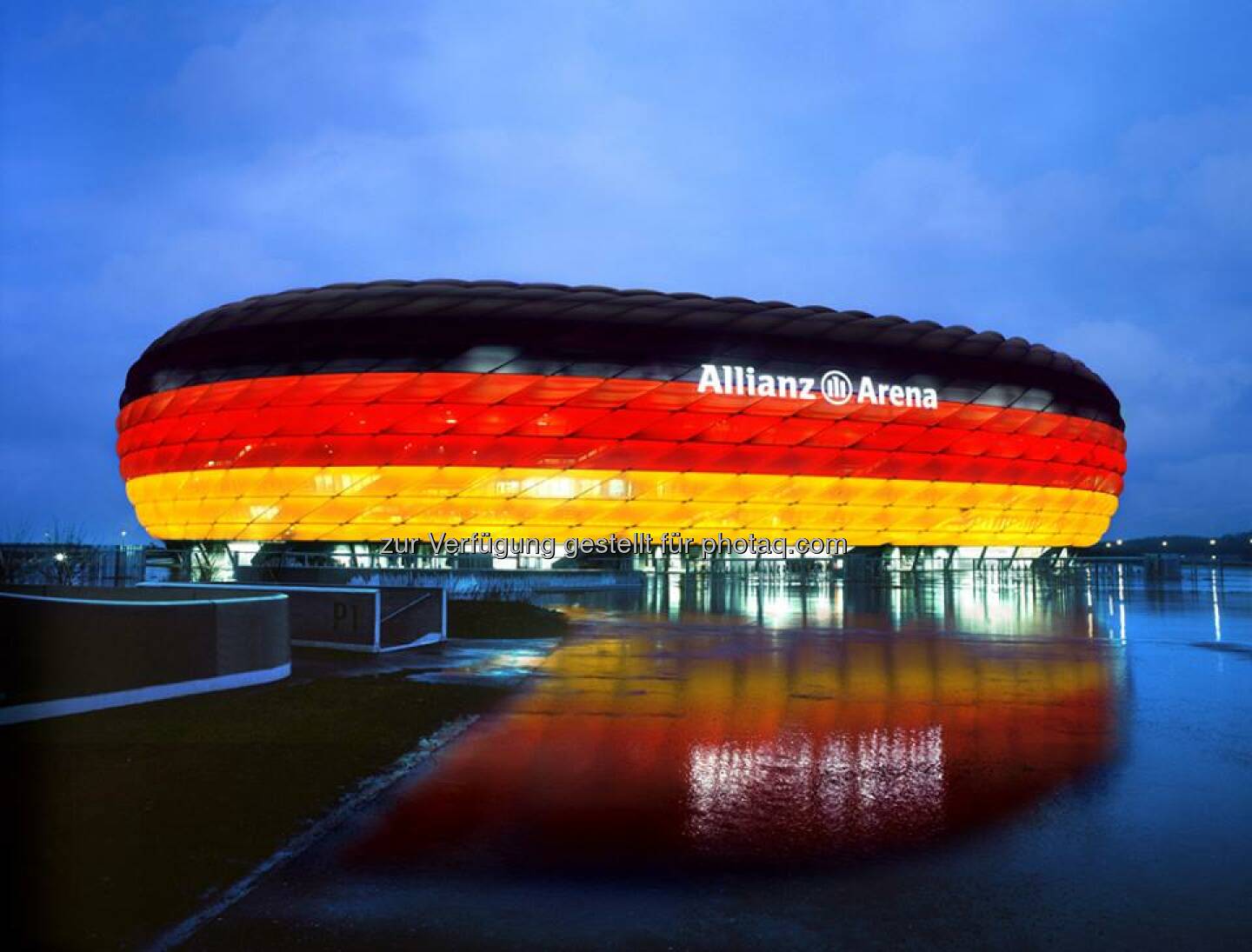 Deutschland, Fusball, Allianz Arena, Source: http://facebook.com/allianzdeutschland
