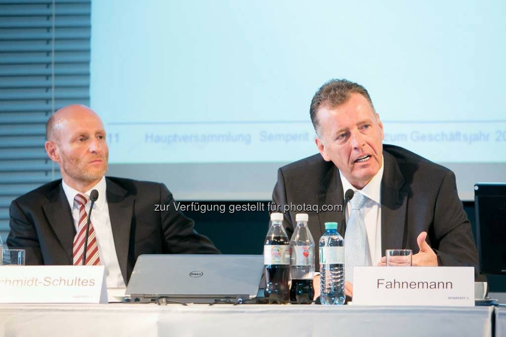 Johannes Schmidt-Schultes (CFO Semperit), Thomas Fahnemann (CEO Semperit), © Martina Draper für Semperit (29.04.2014) 