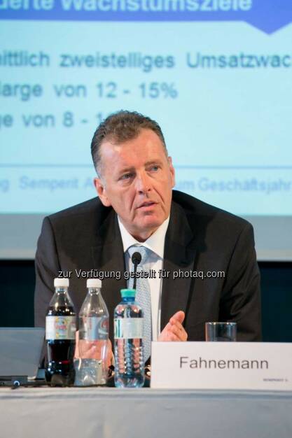 Thomas Fahnemann (CEO Semperit), © Martina Draper für Semperit (29.04.2014) 