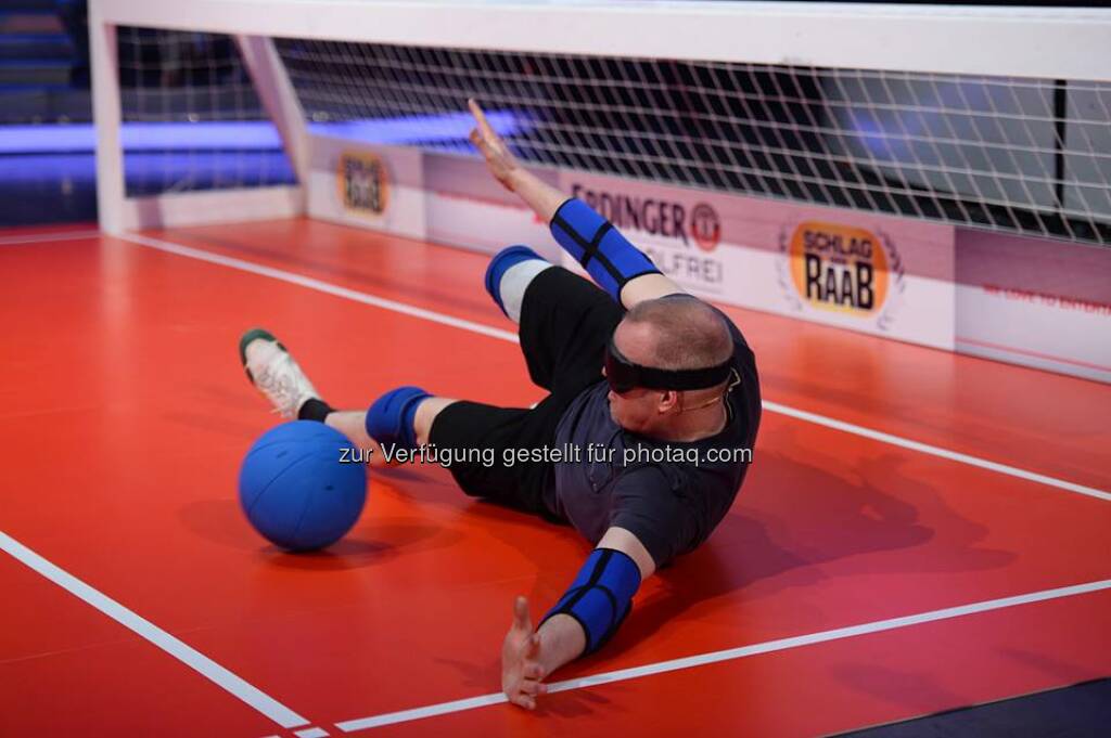 Schlag den Raab Livewetten: http://ow.ly/wrwNk  Source: http://facebook.com/betathomecomAustria (03.05.2014)